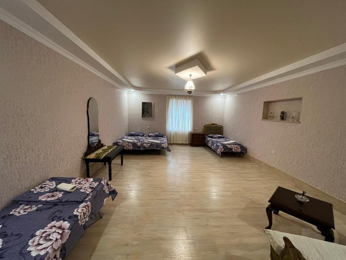 Kutaisi City Heart Apartment Exterior photo