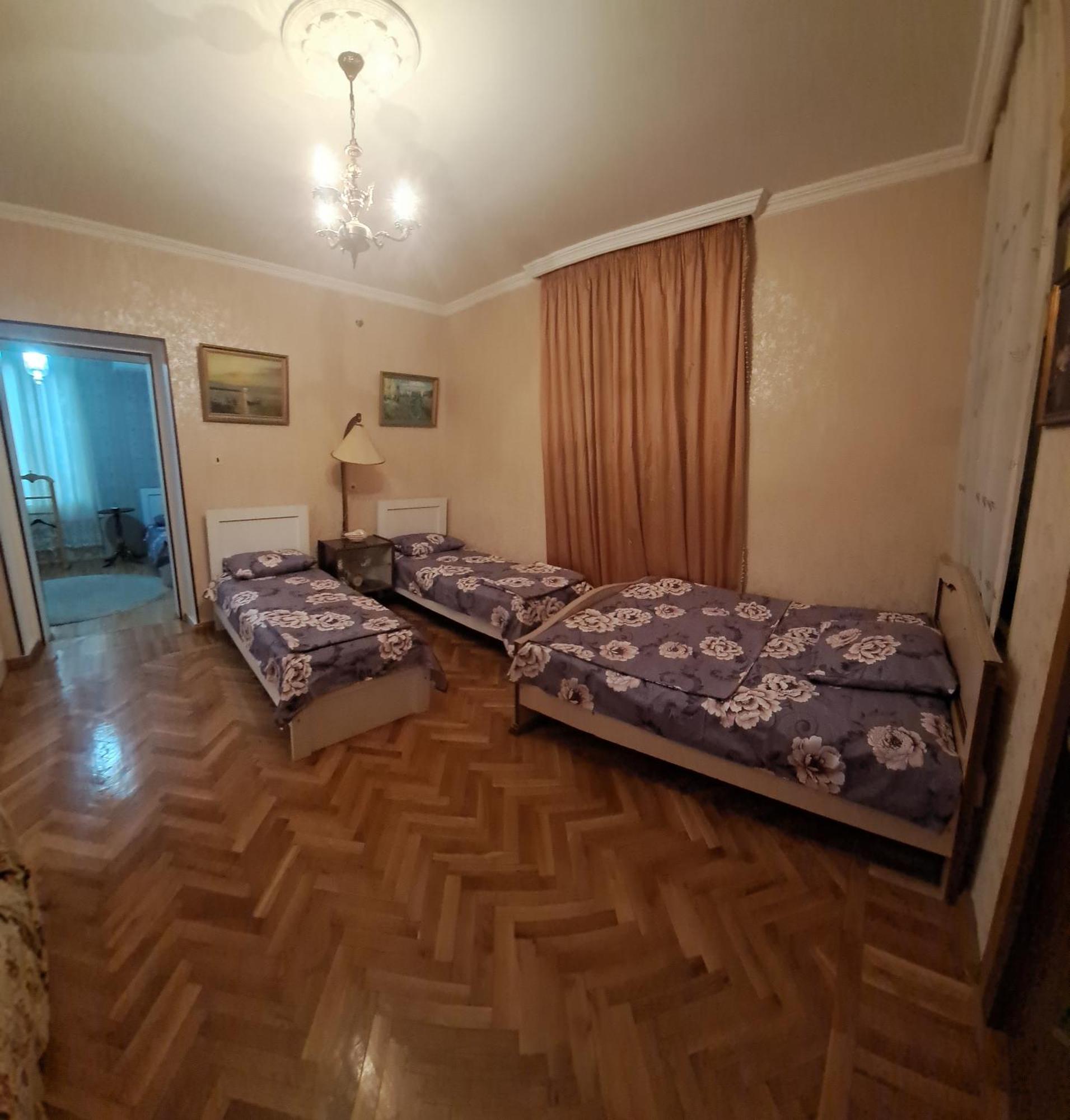 Kutaisi City Heart Apartment Exterior photo